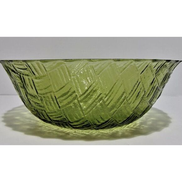 Vintage 50’s Indiana Glass Weavetex Avocado Green Salad Serving Bowl - Picture 5 of 5